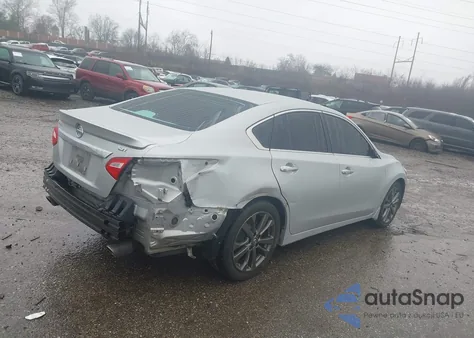 2016 Nissan Altima 2.5 Sr z USA, uszkodzony, nr VIN 1N4AL3AP8GC145455